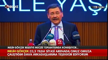 Melih Gökçek'in istifa arından okuduğu dua