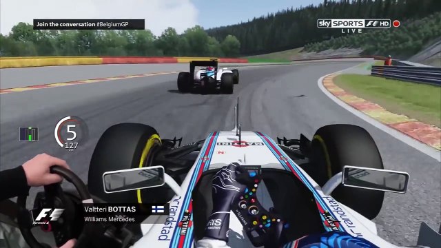 Logitech G27 vs Logitech Driving Force GT - Comparison Review