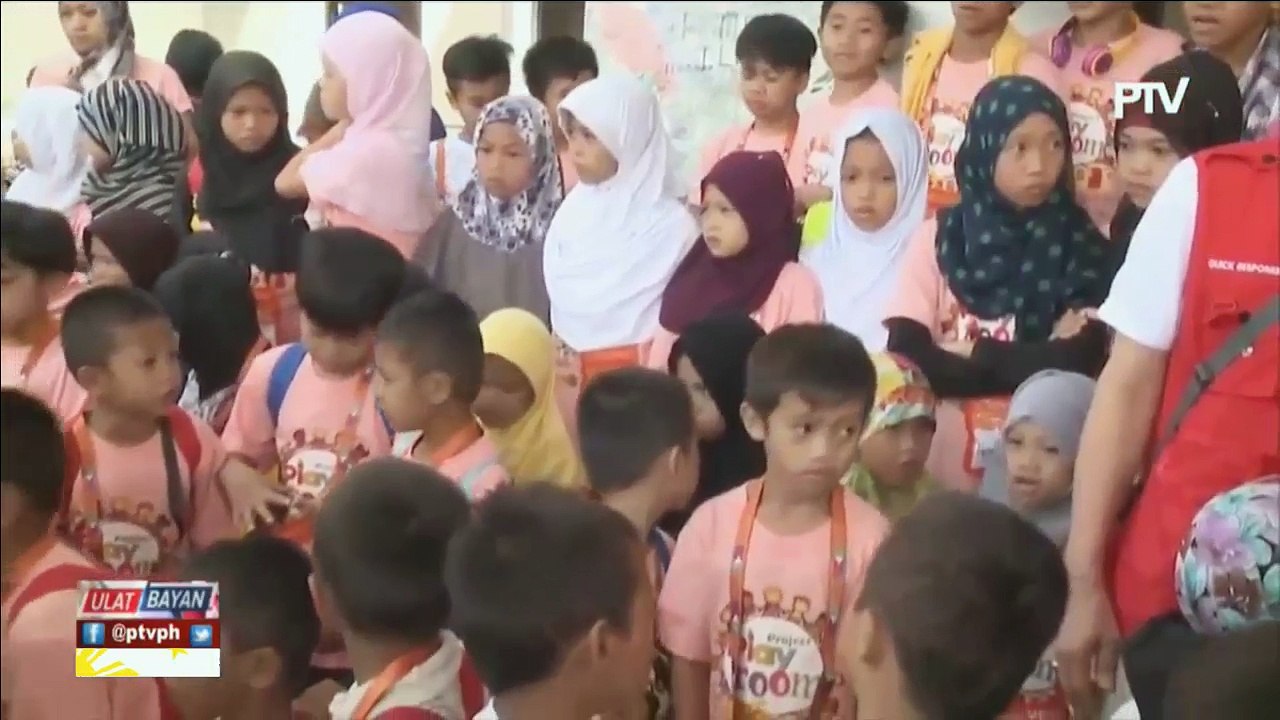 Ina sa gitna ng giyera