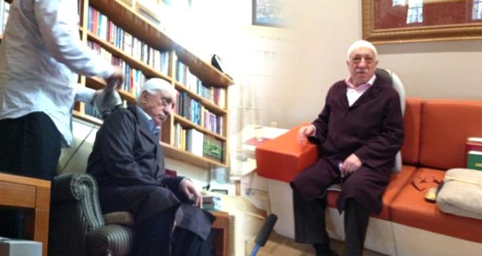 Fetullah Gülen'in Sızan Fotoğrafları, FETÖ İçindeki Savaşın Sinyali