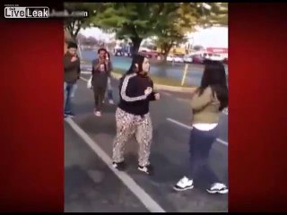 Teen gets her nose broken over 5$!