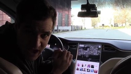 Tesla Model X: Strange Quirks and Cool Features