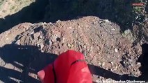 Un homme saute en base jump et se crashe contre une falaise (vidéo)