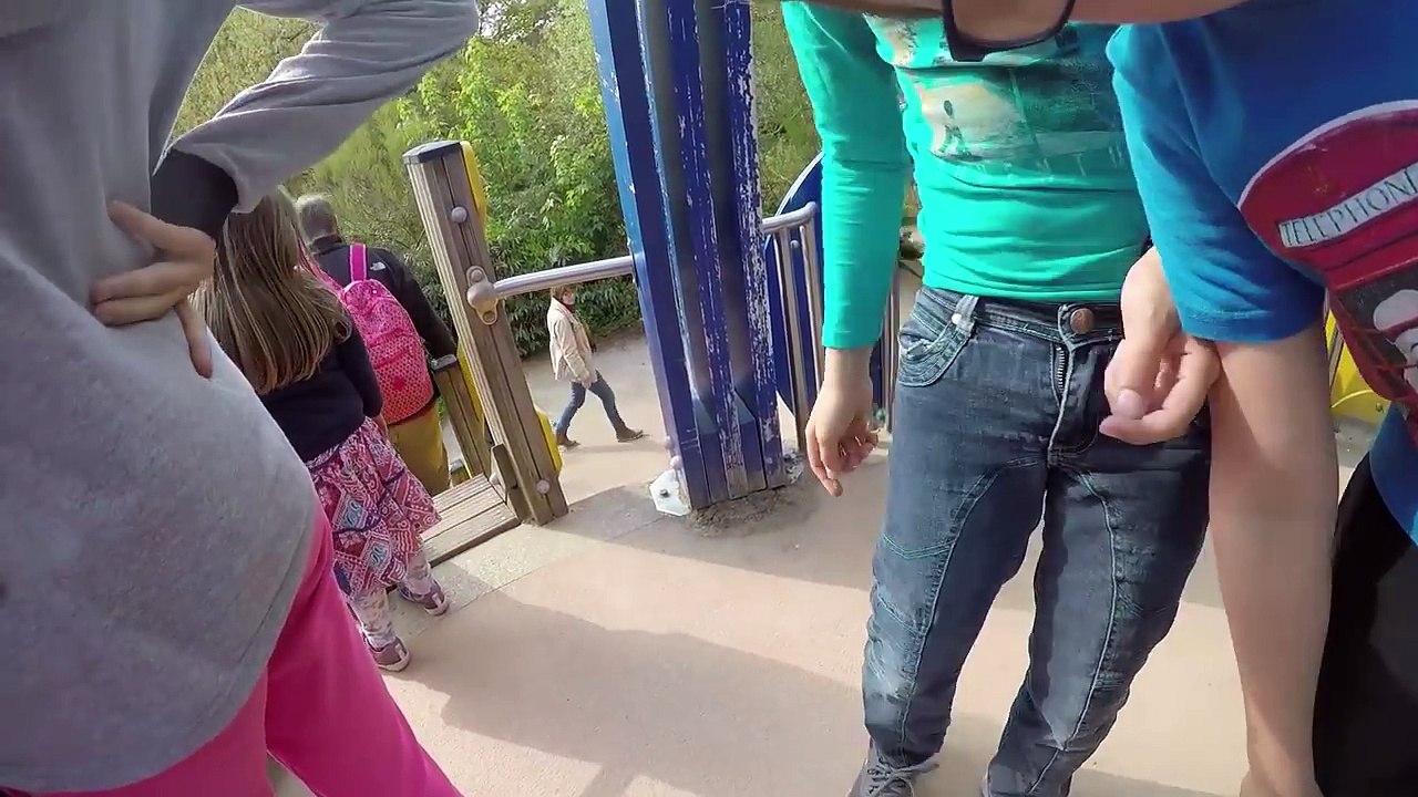 MÊME PAS PEUR ! • Super Athena ft. Wass Freestyle au Parc Floral - Studio Bubble Tea playground