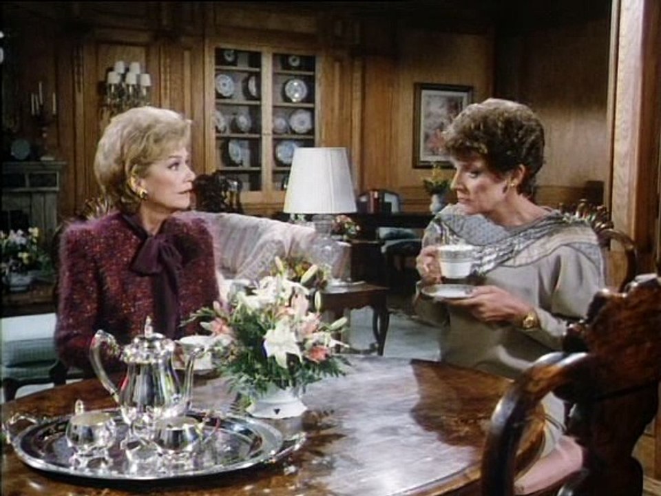 Hotel  S02E19 - Bekanntschaften