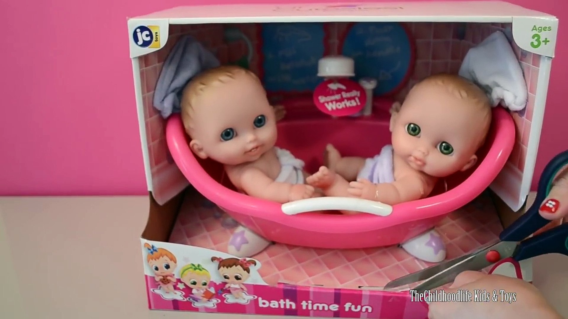 baby annabell bath time