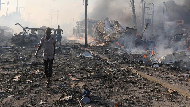 Une énorme explosion a eu lieu à Mogadiscio, la capitale somalienne