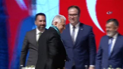 Başbakan Yıldırım, "Türkiye'nin Önünü Terör Örgütleriyle, Faiz Lobileriyle Kesmeye Çalışıyorlar.