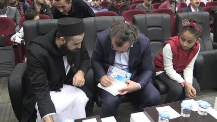 Siirt'te "Bilinçli Aile İdeal Gençlik" Konulu Konferans