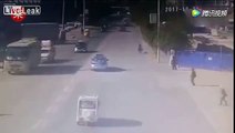 Child brutally hit by a car when crossing the street ..... hit & run !