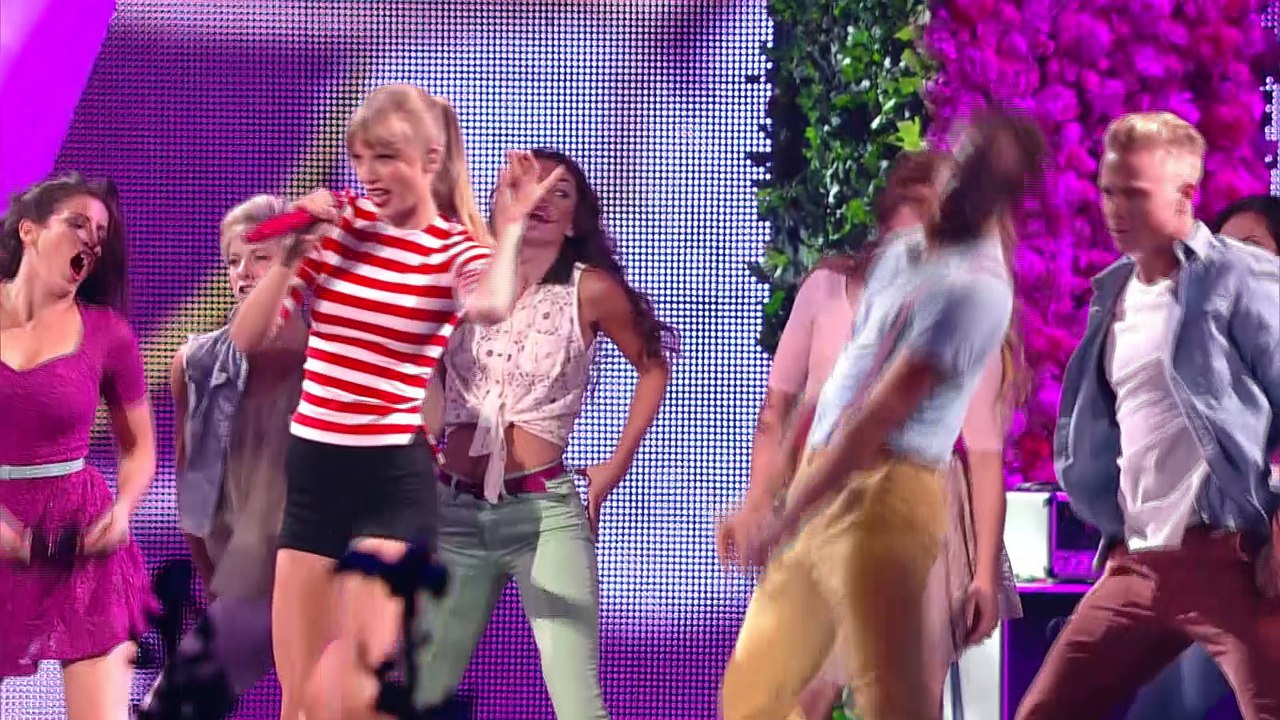 MTV VMA (2012) - We Are Never Ever Getting Back Together