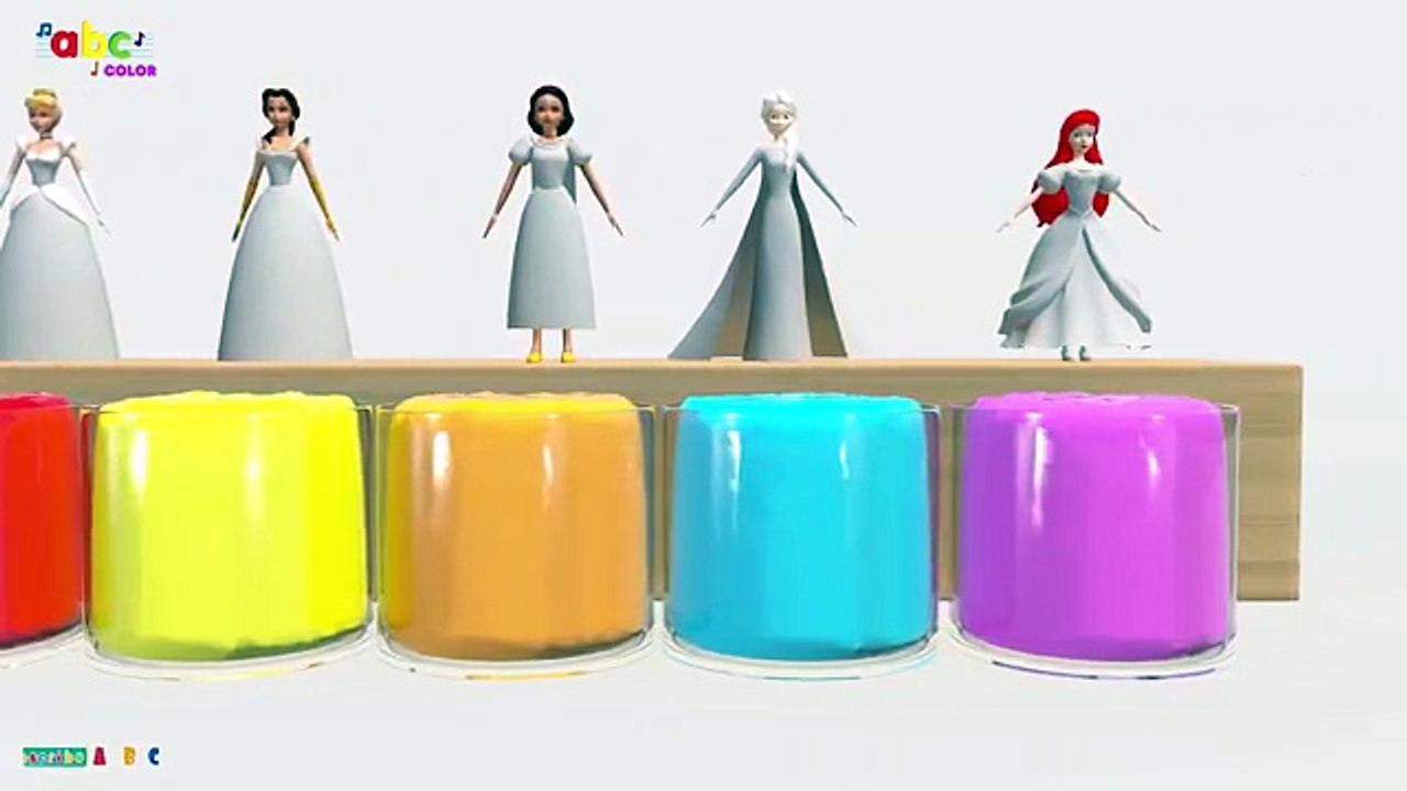 Learn Colors baby Disney Princesses Dolls Dress Up Painting Frozen Elsa Body paint Colours for kids