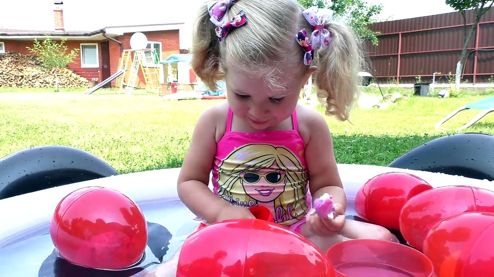 ⁣✿ БАССЕЙН ПАНДА с Сюрпризами ПОНИ и Киндер Сюрприз Surprise Eggs Unboxing Toys