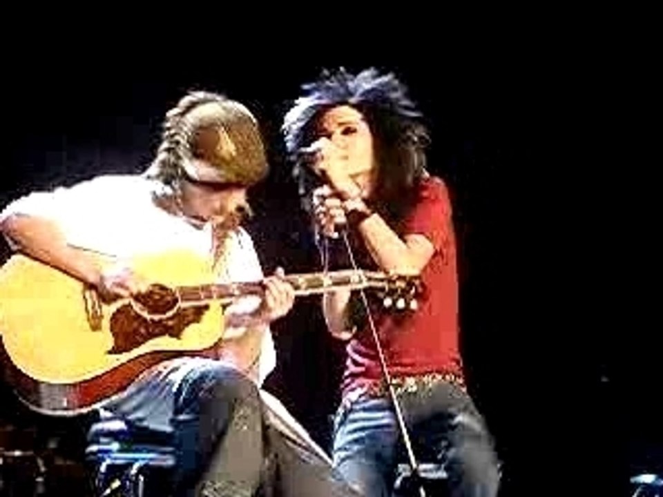 Tokio Hotel - In die Nacht (B&T) @ Bercy 16.10.07