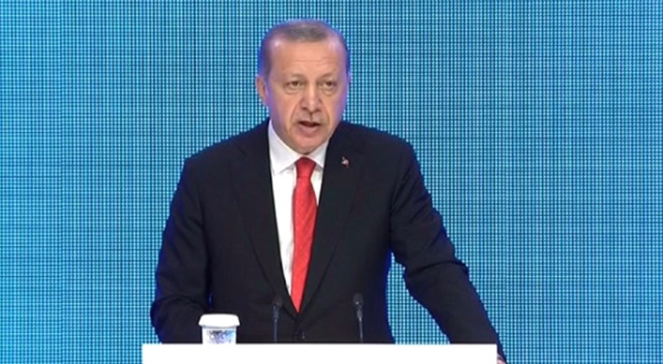 Cumhurbaşkanı Erdoğan: "(Bakü-Tiflis-Kars Demiryolu Hattı) Böyle Bir Hattın Bölgemize Getirisi...