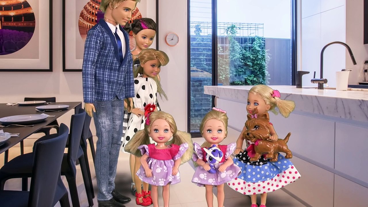 Barbie - Thanksgiving and the Three Tiny Troublemakers | Ep.91