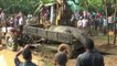 Un crocodile géant de près d'une tonne sauvé par ds habitant du Sri Lanka et remis dans la rivière