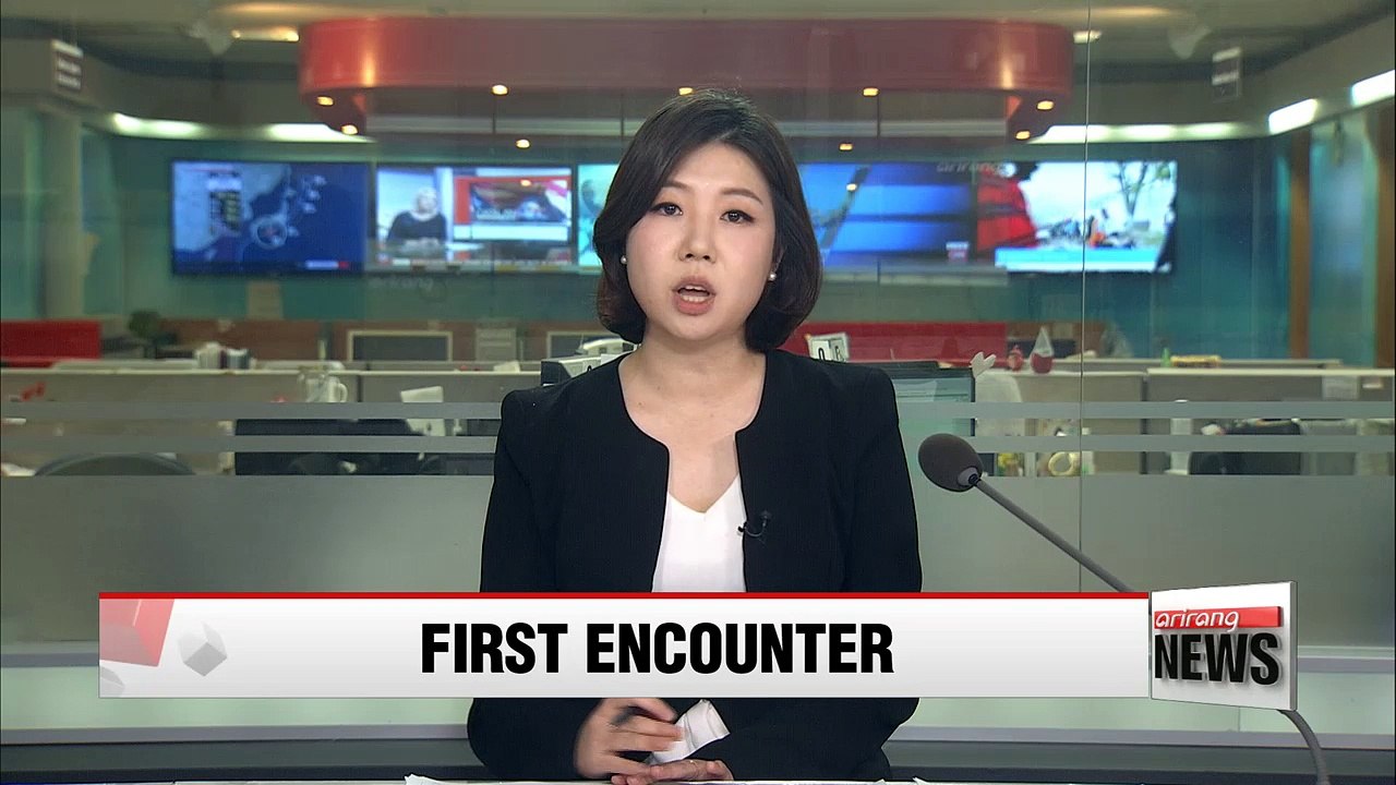 China's foreign minister hopes Korea's new ambassador to Beijing will bring progress to bilateral ties