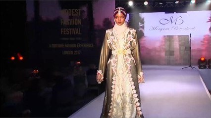 هذا الصباح- عارضات عربيات يتألقن بأسبوع لندن للأزياء المحتشمة