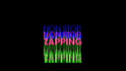 Un homme trouve trois oursons perdus devant chez lui (vidéo)