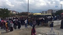 Bursa'da Üst Geçit Gerginliği... Polis Yol Kapatan Mahalleliye Müdahale Etti