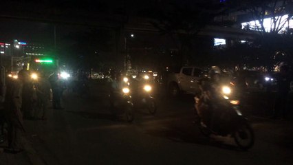 Người đàn ông tử vong trong tư thế treo cổ tại quận Bình Thạnh