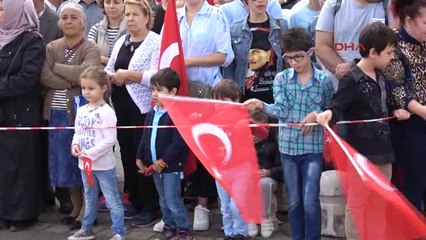Adana'da 29 Ekim Coşkuyla Kutlandı