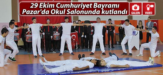 29 Ekim Cumhuriyet Bayramı Pazar'da Okul Salonunda kutlandı