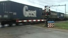 Other intermodal train + railroadcrossing