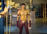 HD Online - The Flash Season 4 Episode 4 - Elongated Journey Into Night