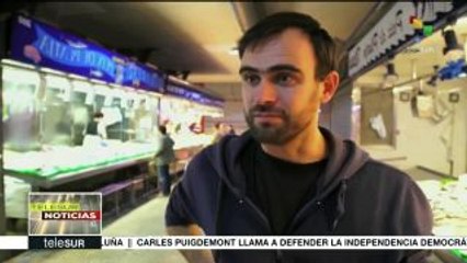 Catalanes se expresan a favor y en contra de la independencia