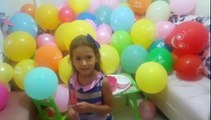 Balon patlatmaca .Kinder joy ülker smart ozmo sürprizler dolu , eğlenceli çocuk videosu