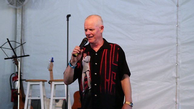 Chris Drummond sings 'If You Love Me Let Me Know' Elvis Week 2017