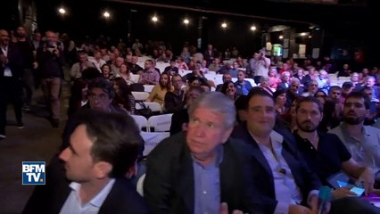 Mélenchon se cherche des alliés en Grèce et rêve d'une Europe Insoumise