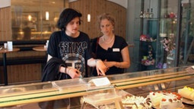 MENSCHEN HAUTNAH : 50 Kilo bei 1,89 Meter - Wenn Männer magersüchtig sind