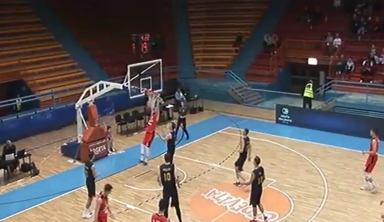 Džanan Musa - 20 poena, 8ast. protiv KK Zagreb (A1)