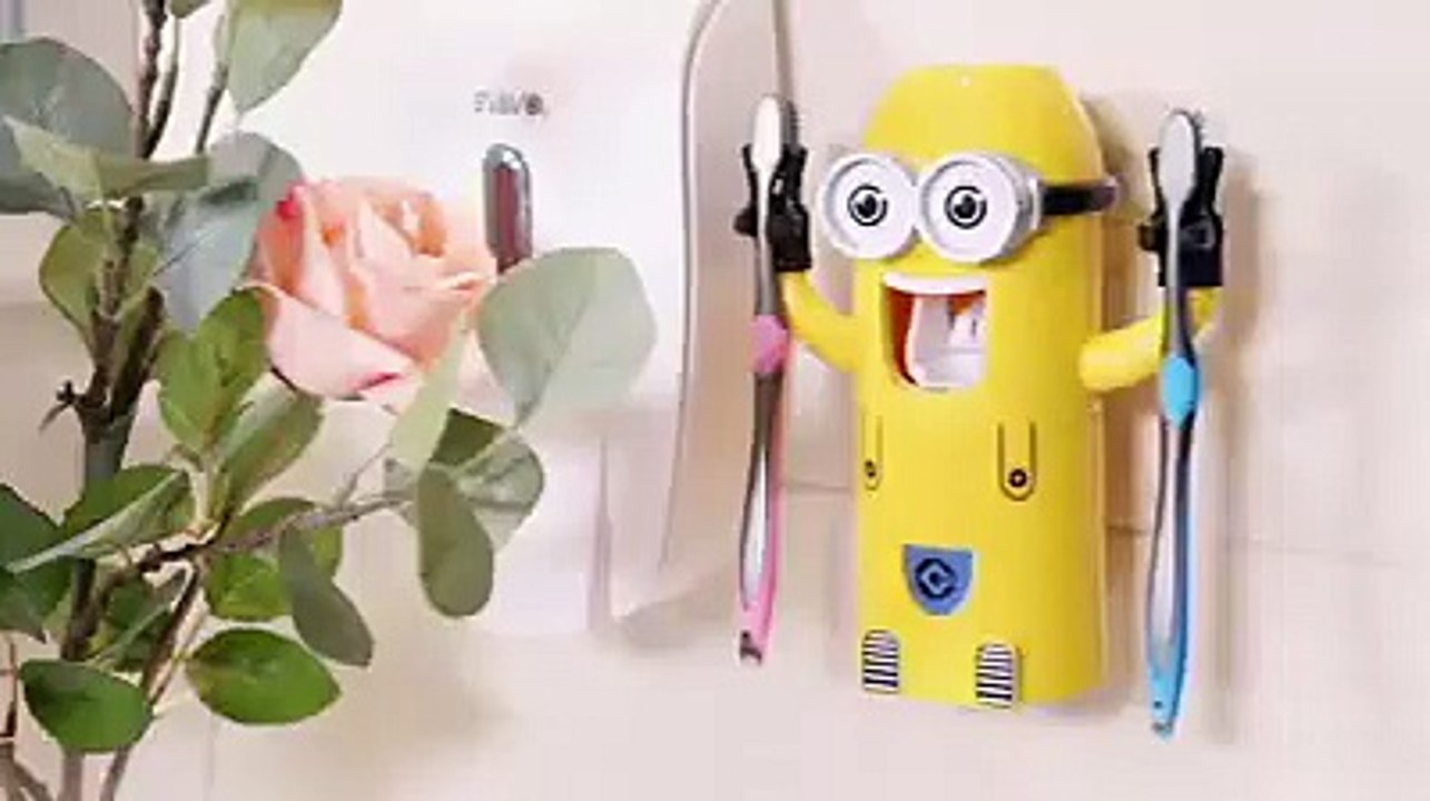 Automatic Toothpaste Dispenser Minions
