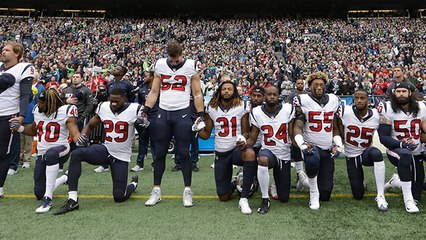Texans players unified during national anthem