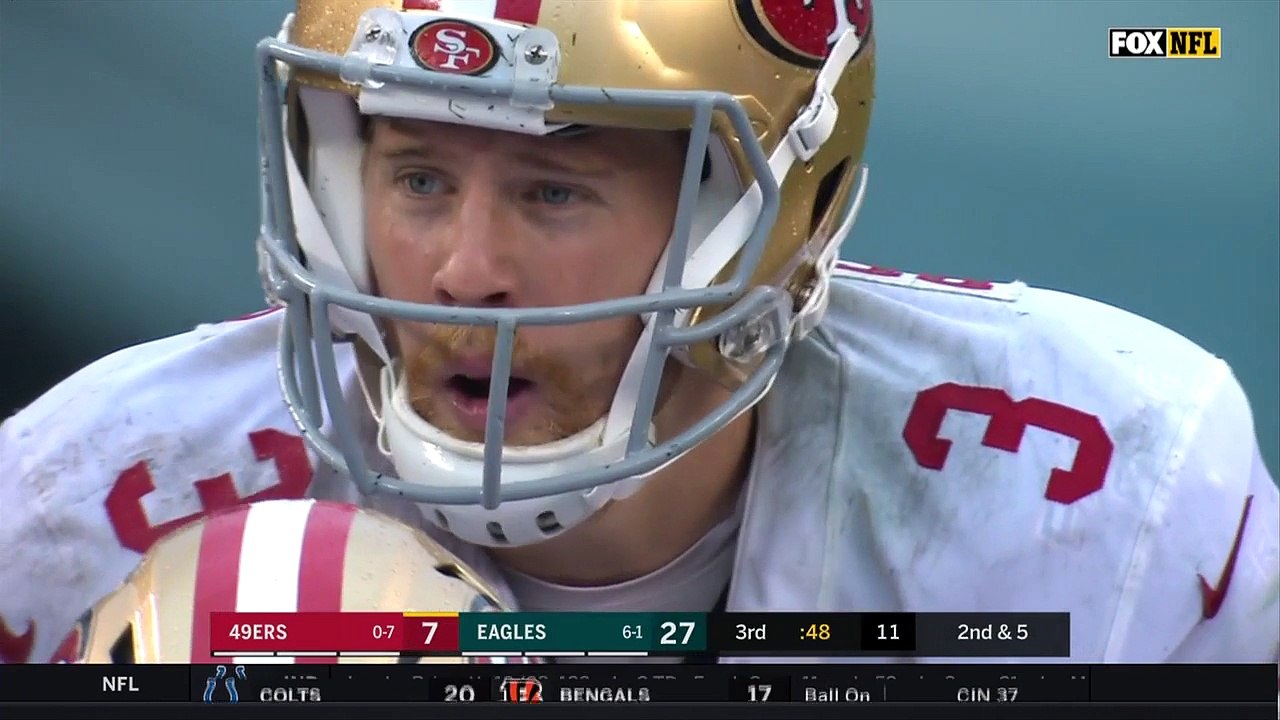 San Francisco 49ers tight end George Kittle makes incredible bobbling one-handed catch down sideline