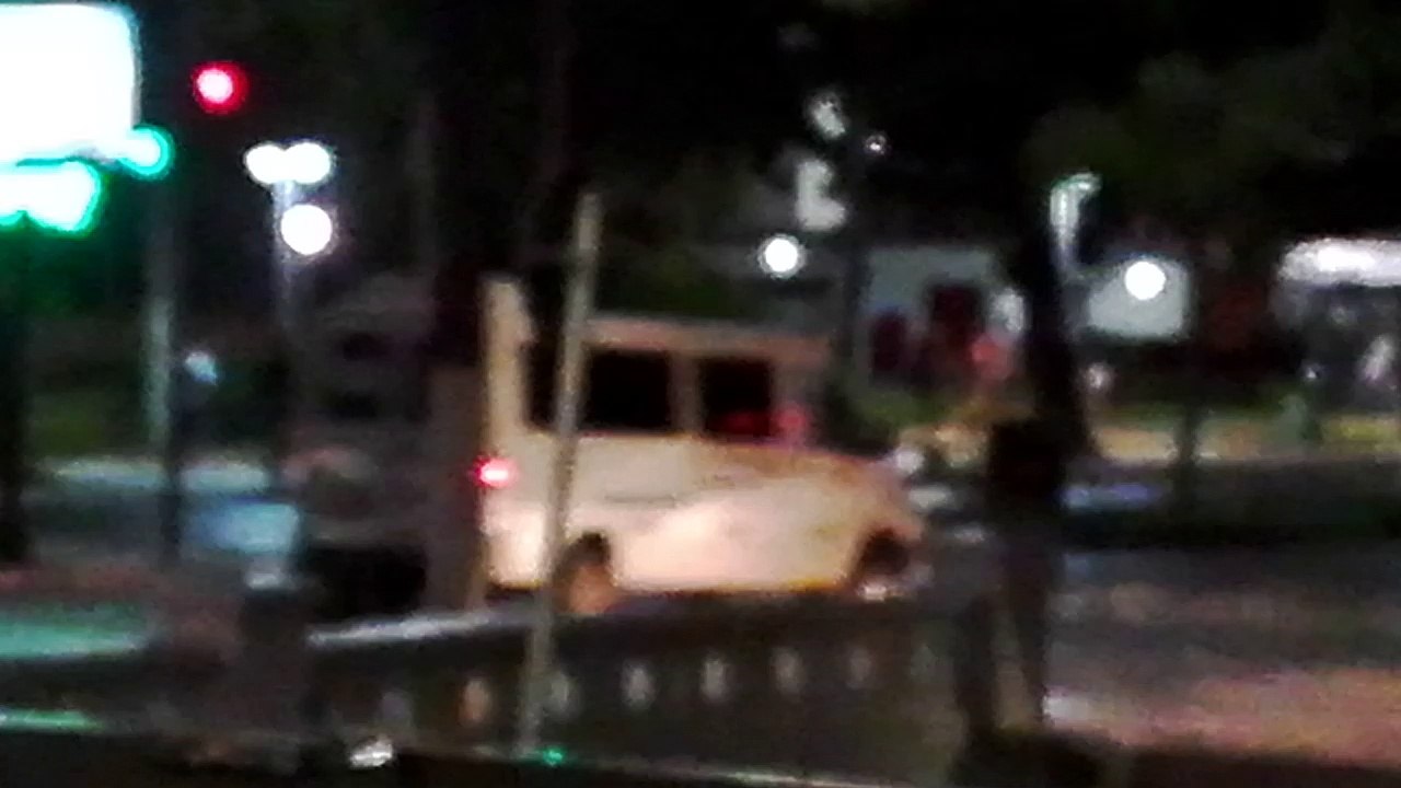 BRIGA NA MADRUGA EM SANTOS - SP
