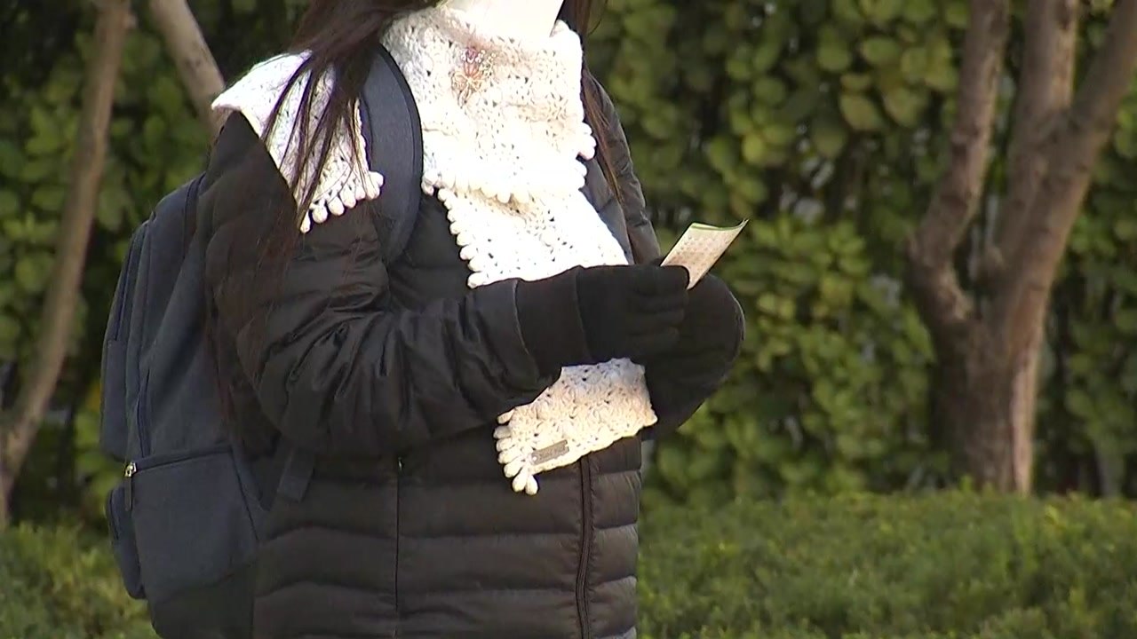 [날씨] 올가을 가장 추운 아침...덕유봉 -8℃, 서울 2.5℃ / YTN