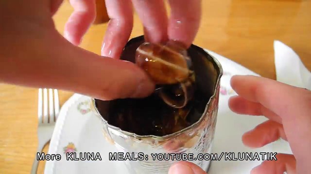 Kluna Tik and Charlie eating LIVING SNAILS!!! - Kluna Tik Dinner #20 _ ASMR eating sounds no talk-ORDQIGrg0sk