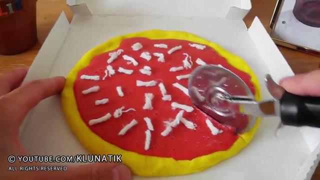 Eating SLIME PIZZA!! Kluna Tik Dinner #72 _ ASMR eating sounds no talk-sVnwmvlOZGU