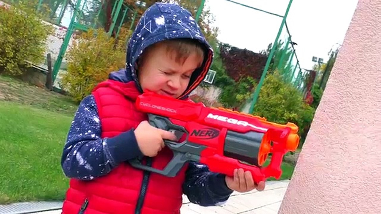 Bad Kids Johny Johny yes papa Nursery rhymes Learn colors with baby songs & Giant Dinosaurs