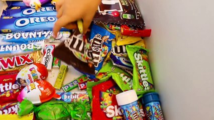 Bad Kids Eating Giant Candy & Johny Johny Yes Papa Baby Song Nursery Rhymes for Children-GWBP78U4png
