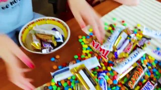 Bad Kids & Giant Candy Accident! Johny Johny Yes Papa Song Nursery Rhymes Song for Baby-DKQjy28fL8s