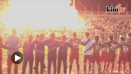 Sarawak tersingkir, penyokong beri semangat 'kita bangkit bersama'