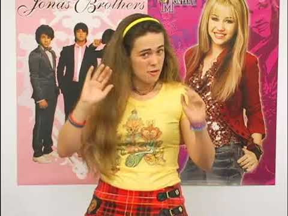 Annoying Teenage Girl: Money Goggle (Stand Up Comedy)