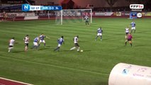 Ouverture du score de Laval. MAYELA reçoit un centre et ajuste sa frappe de la tête. 0-1 pour Laval