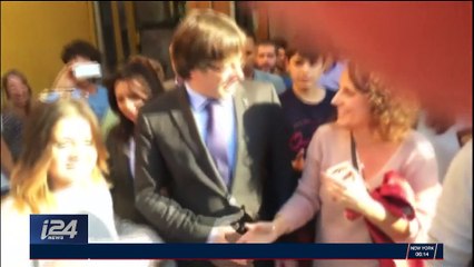 Catalogne : Carles Puigdemont fuit une potentielle arrestation
